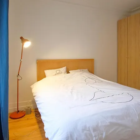 Bright Apartment Near The Villette